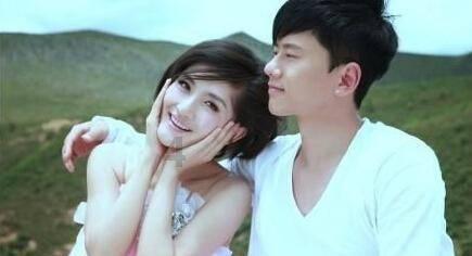 智能问答网页宁静上万皮草配西装不仅不臃肿,却意外美成优雅贵妇,你怎么看?,解答你的疑惑